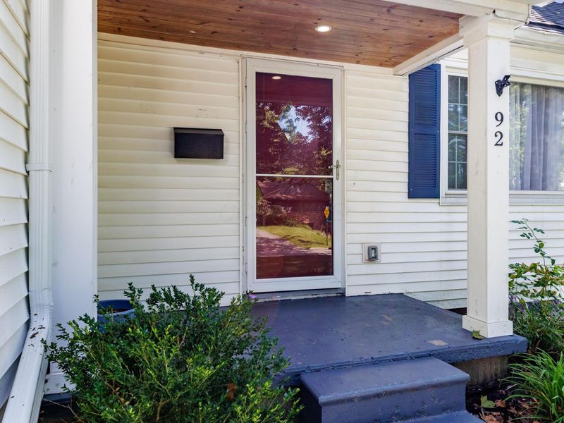 92 N Harding Road, Columbus, OH 43209 Photo 4