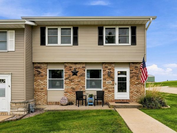 5140 Saratoga Road, Asbury, IA 52002