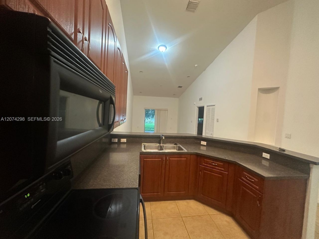 3372 NE 11th Dr, Unit 3372, Homestead, FL 33033 Photo