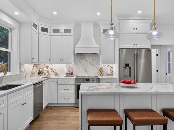 31 Houghton St, Unit A, Somerville, MA 02143