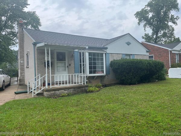 31605 Folkstone Drive , Farmington, Mi 48336