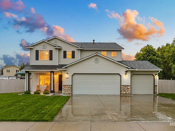 227 W Tallulah Dr, Kuna, ID 83634