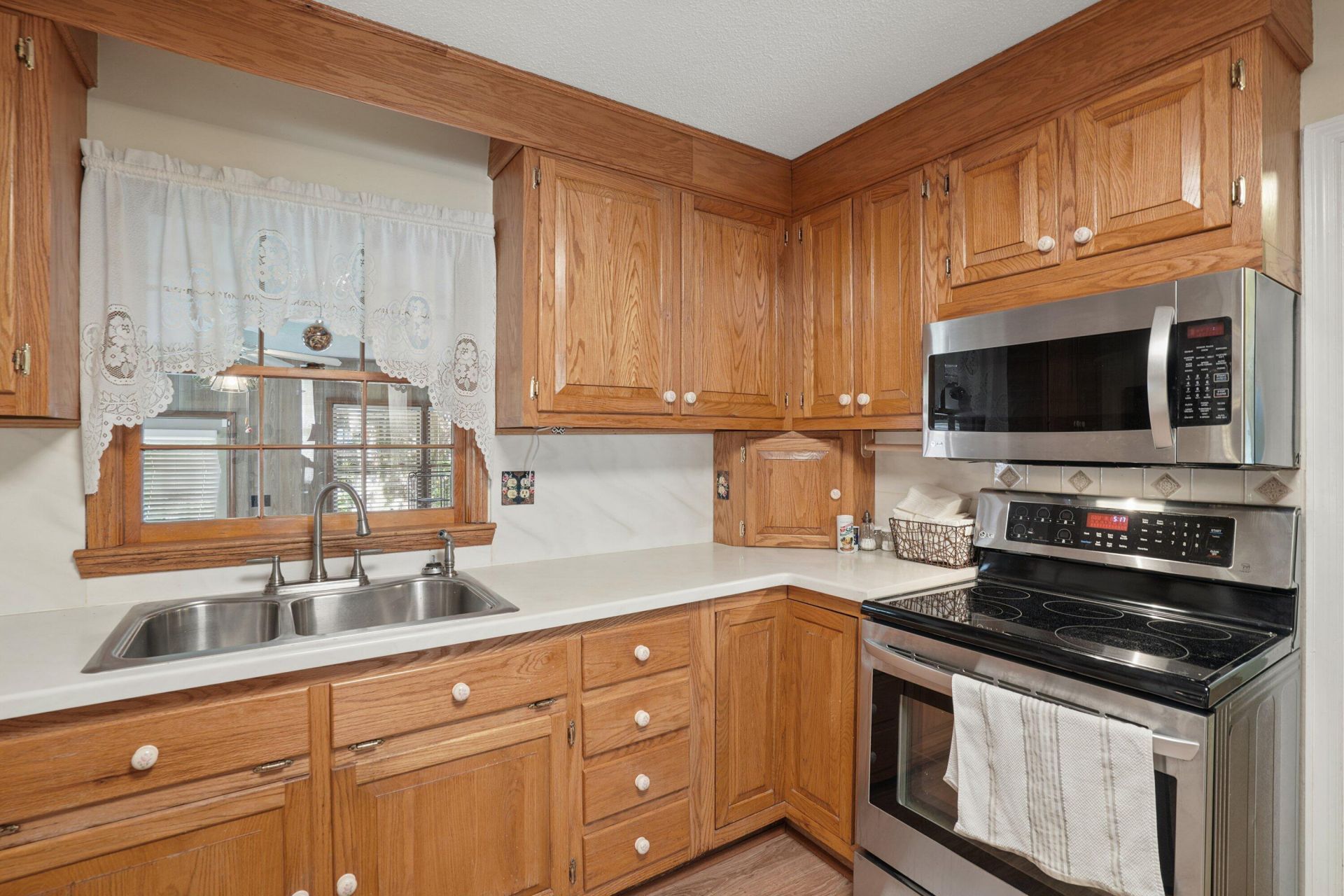 5326 Edith Street Photo 10