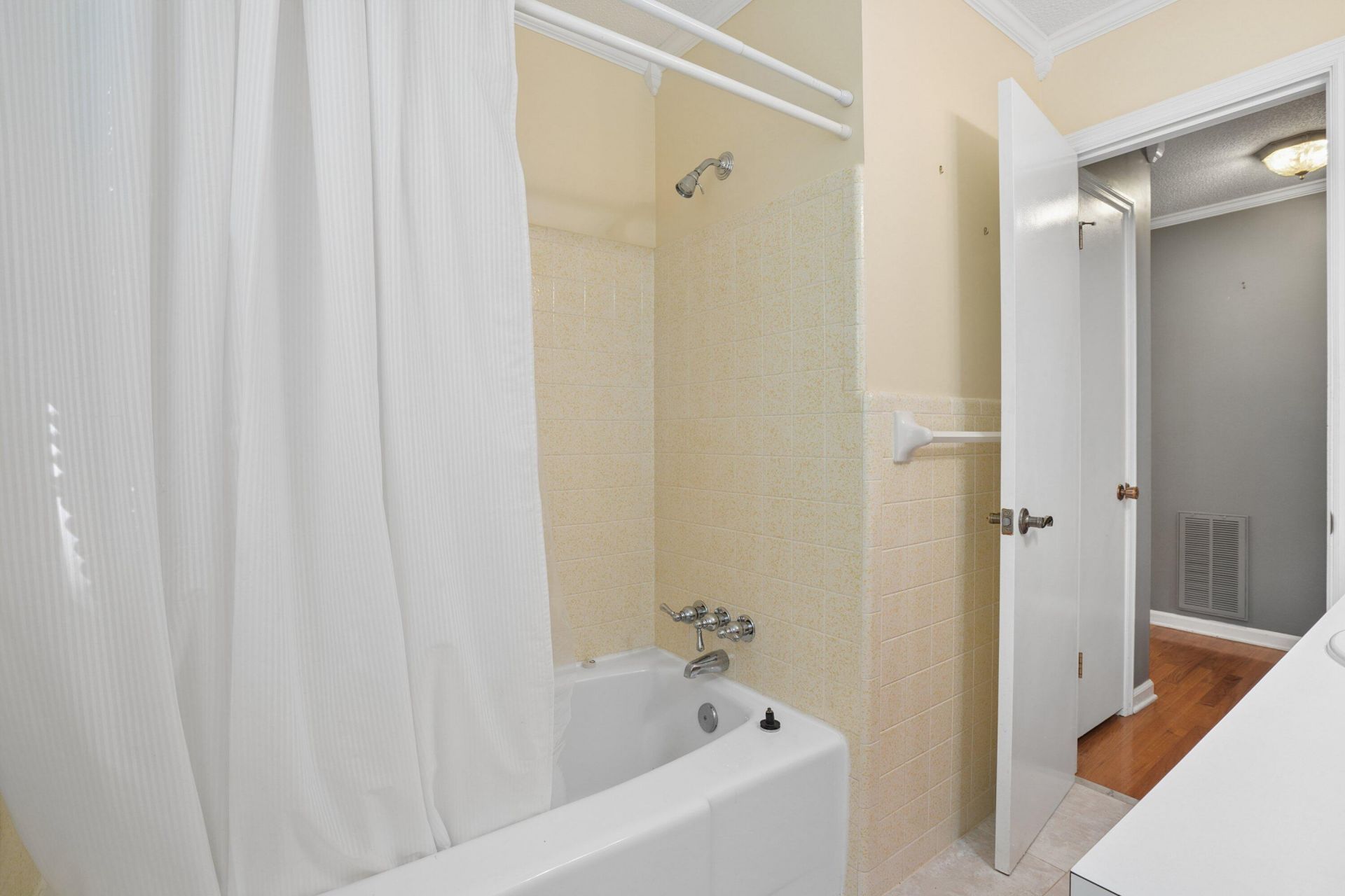 5326 Edith Street Photo 28