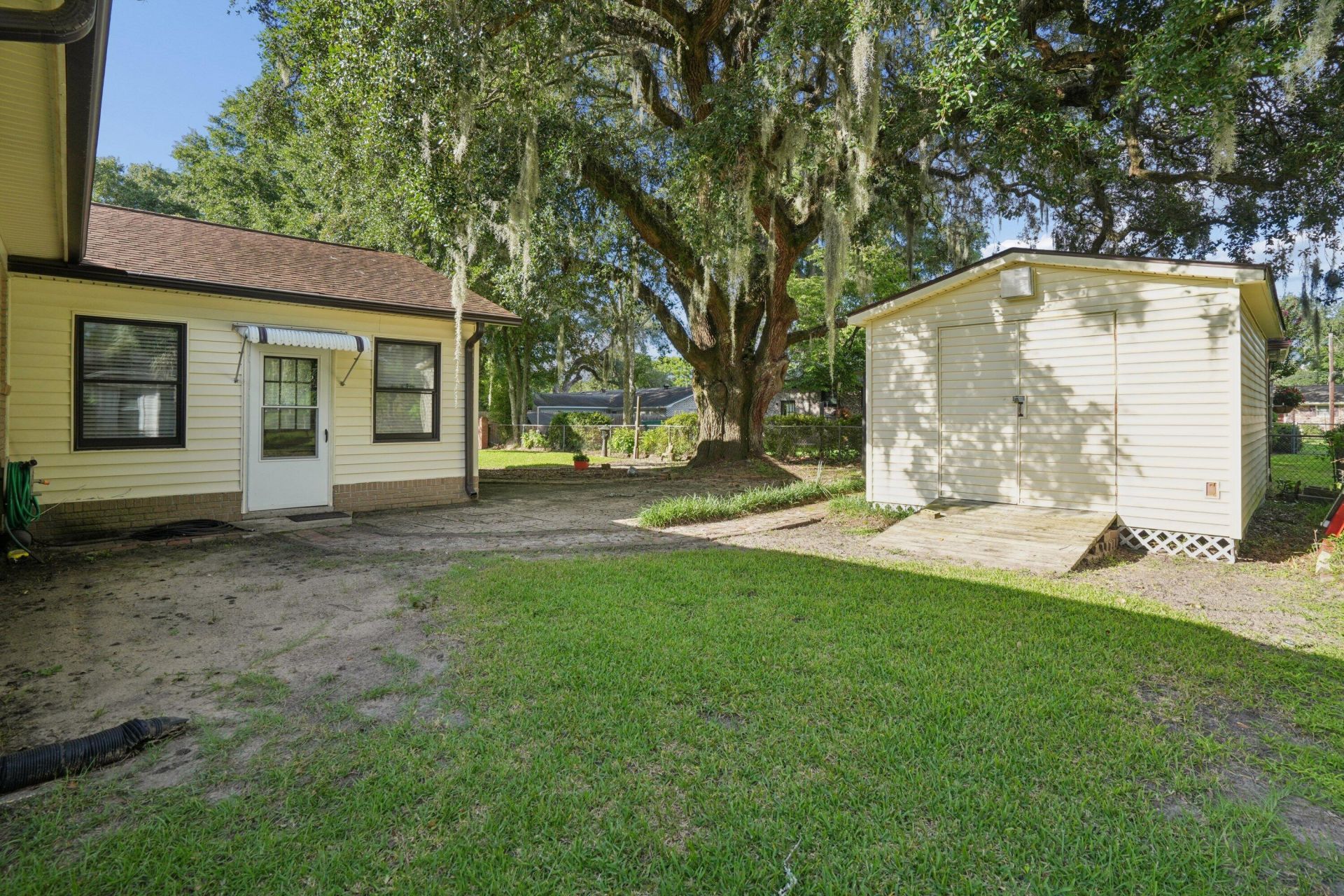 5326 Edith Street Photo 32