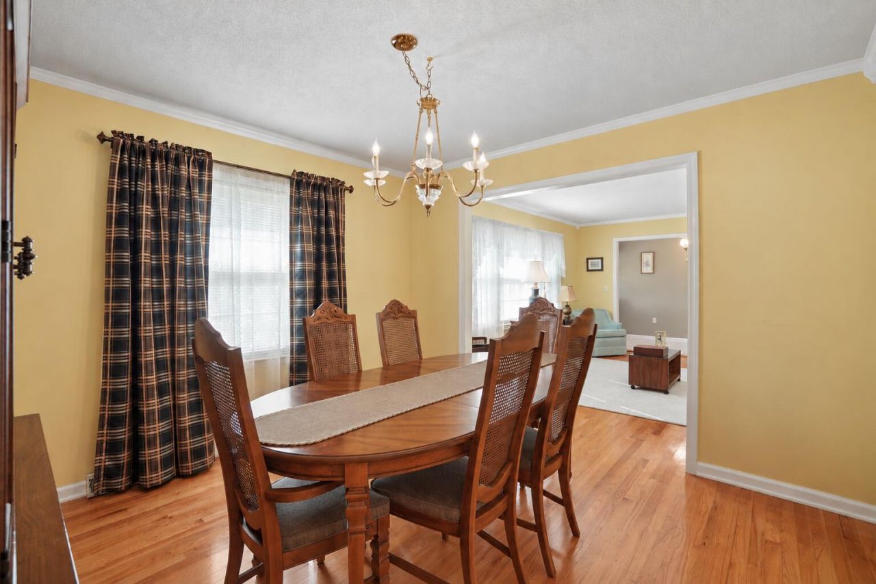 5326 Edith Street Photo 8