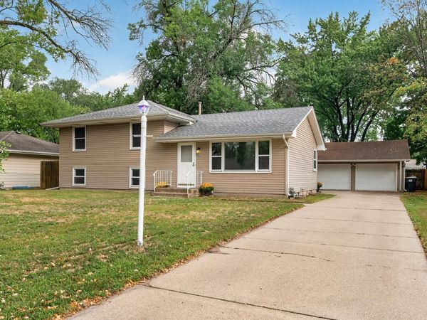 3045 116th Avenue NW, Coon Rapids, MN 55433