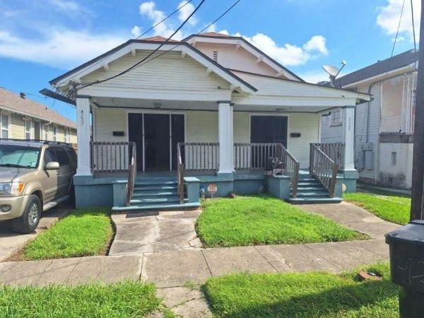 4237 GENERAL PERSHING Street, New Orleans, LA 70125