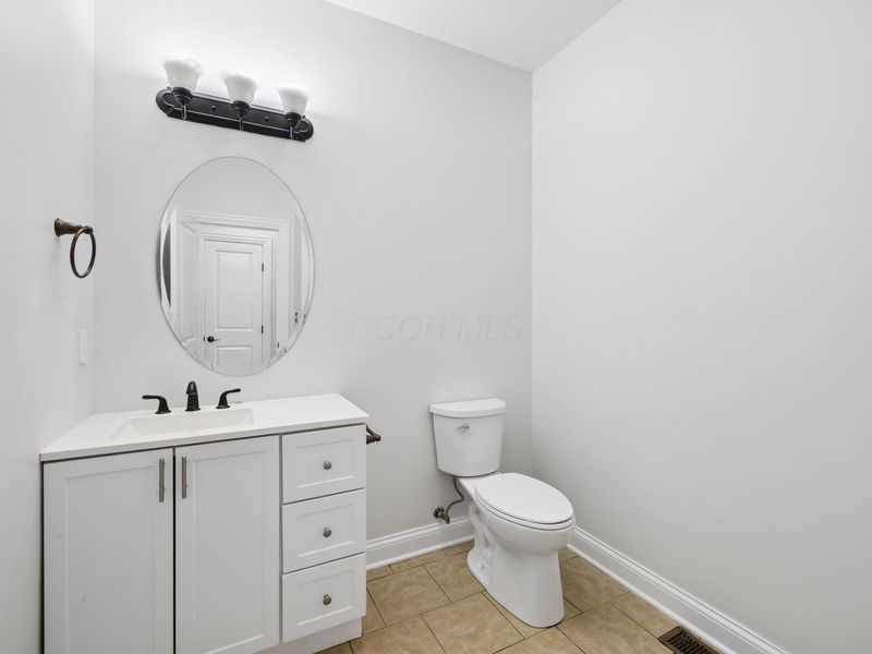 40 Waters Edge Lane, Centerburg, OH 43011 Photo 15