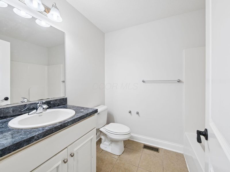 40 Waters Edge Lane, Centerburg, OH 43011 Photo 41