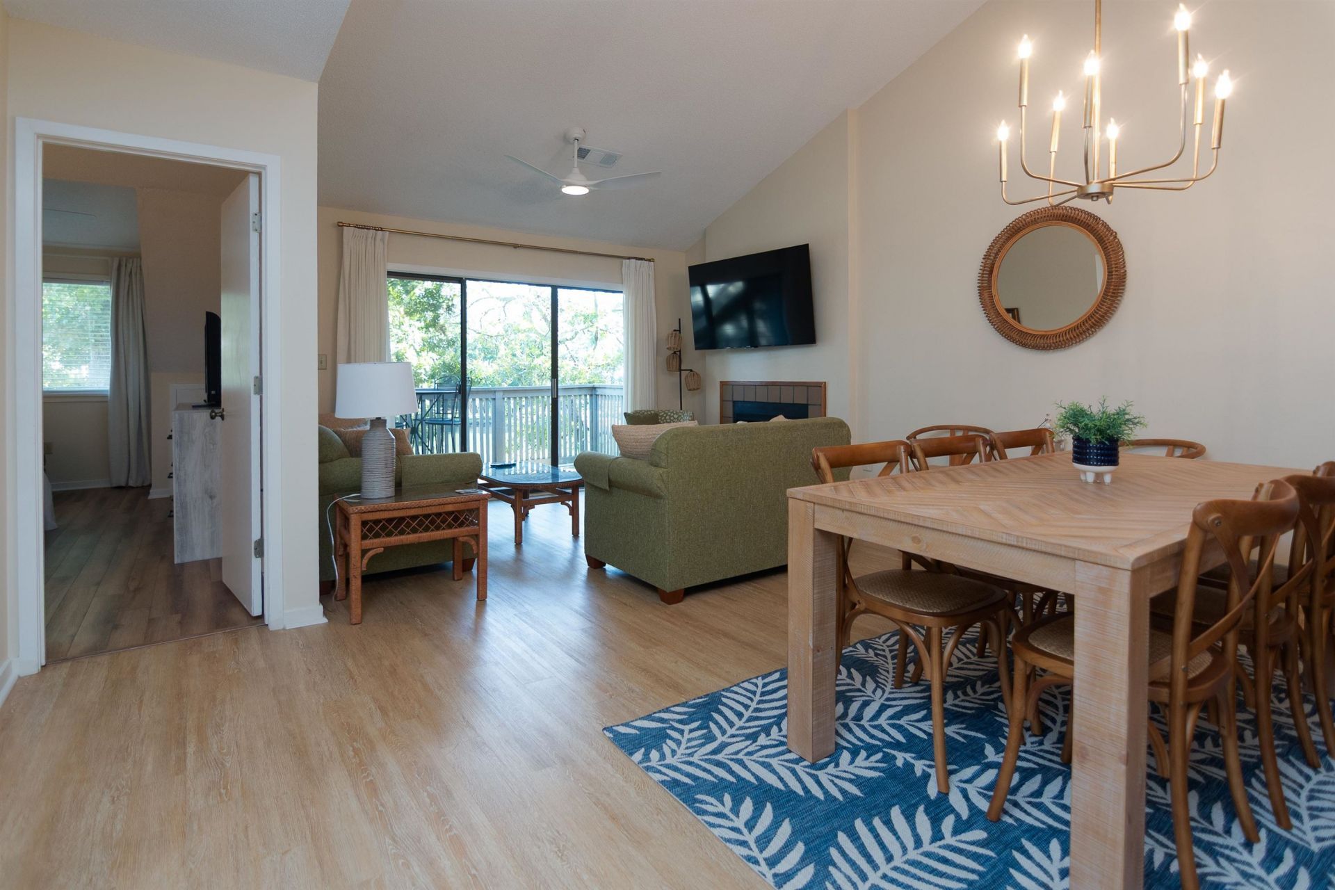 175 Saint Clears Way Photo 8