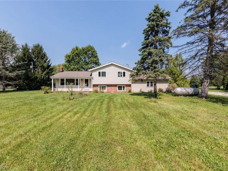 2329 Wilbur Road, Medina, OH 44256 Photo 2