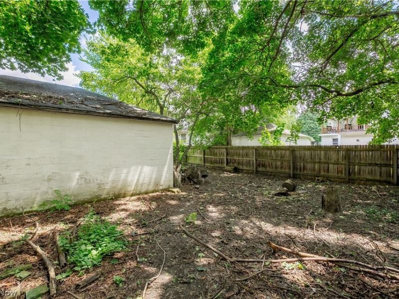 228 Para Avenue, Akron, OH 44305 Photo 8