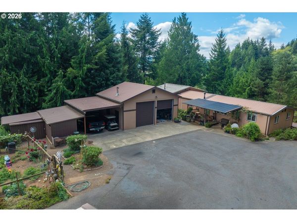 1124 LOWER SMITH RIVER RD, Reedsport, OR 97467