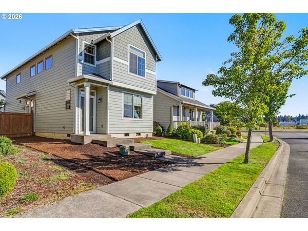 1705 MERGANSER ST, Silverton, OR 97381