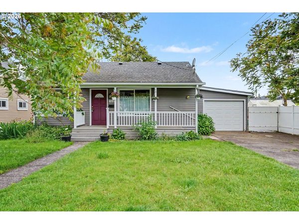 508 S 2ND ST, Silverton, OR 97381