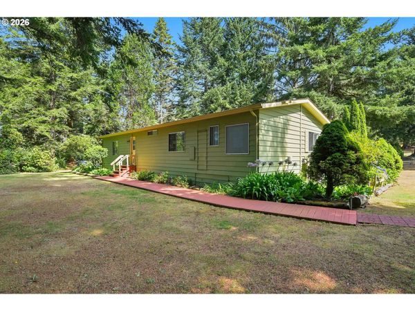 69686 MCFARLAND RD, North Bend, OR 97459