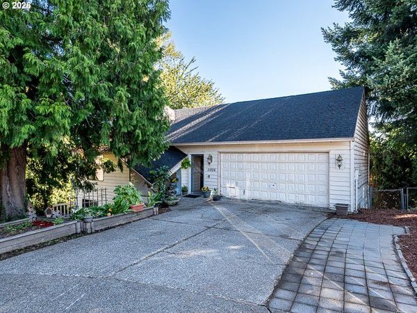 11896 SE KEHRLI DR, Milwaukie, OR 97222