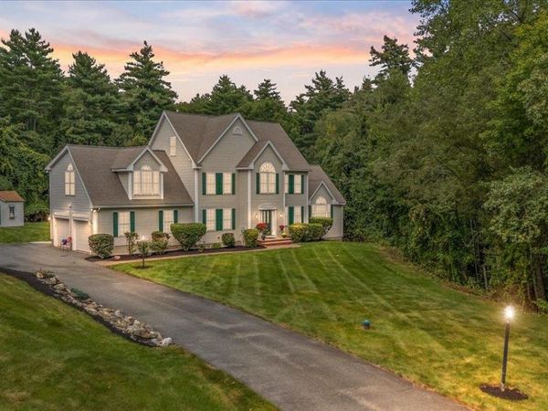 1049 Bridge Street, Pelham, NH 03076