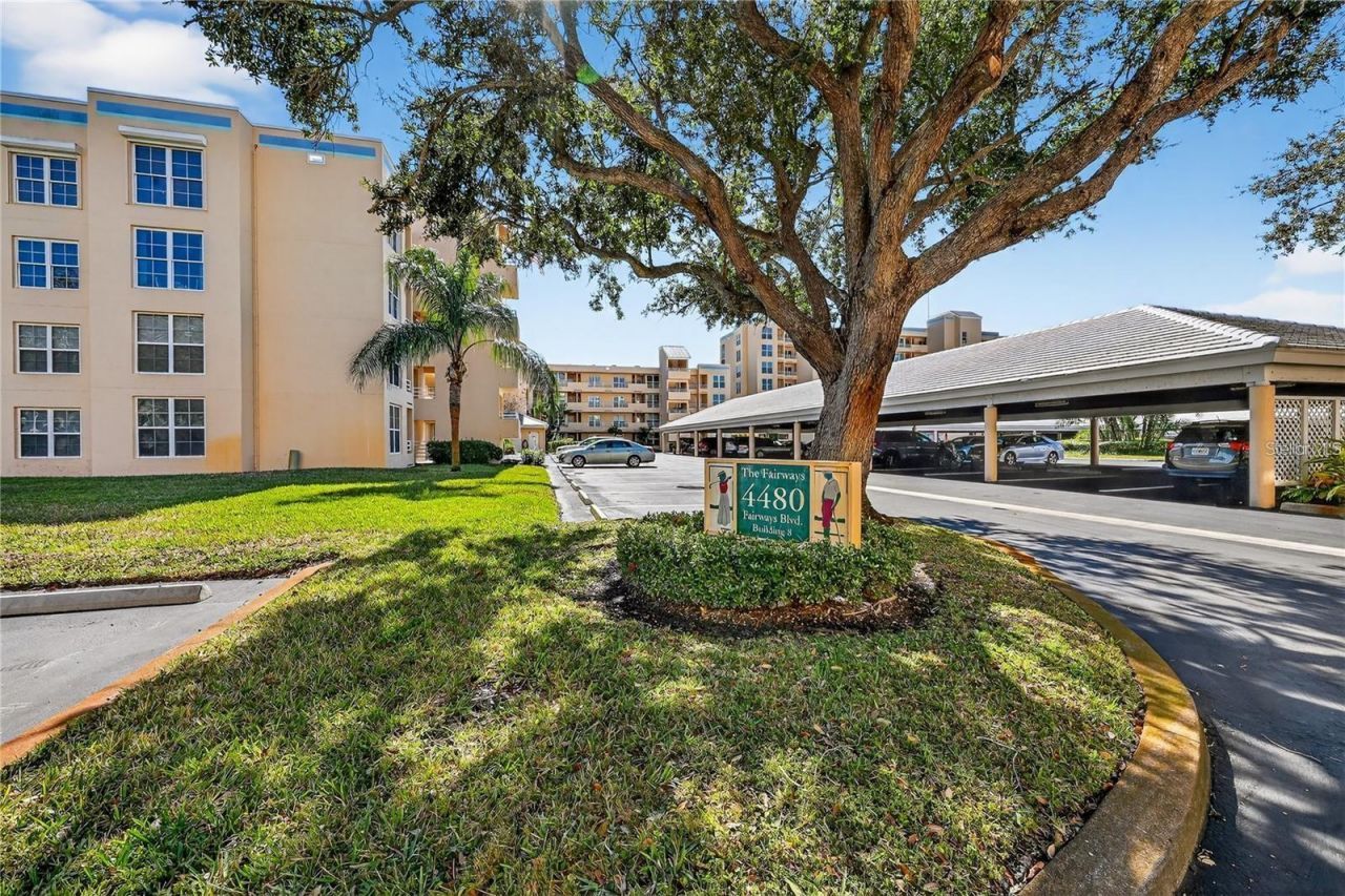 4480 Fairways Boulevard, Unit 206, Bradenton, FL 34209 Photo