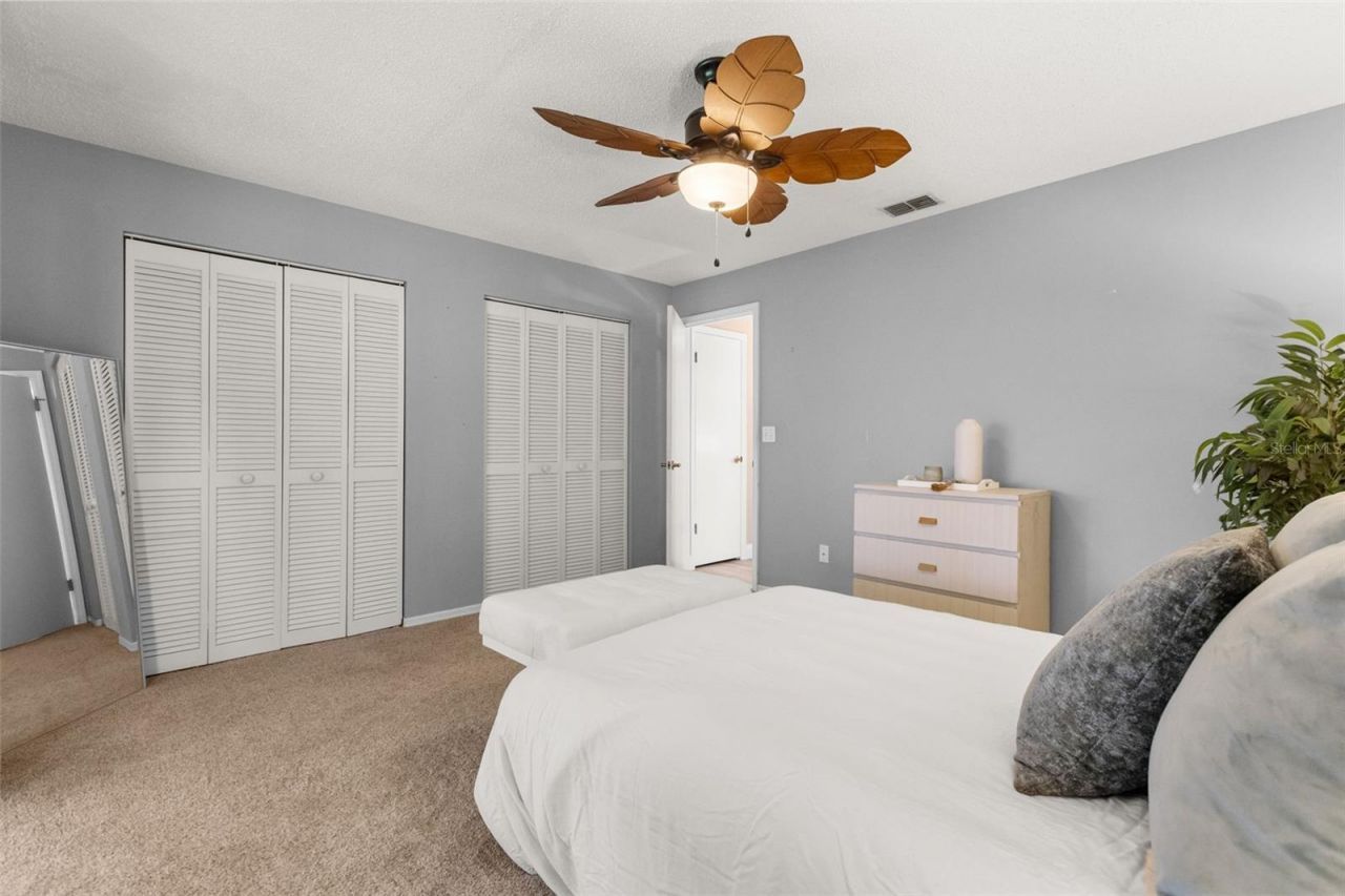 121 Oak Ridge Avenue, Edgewater, FL 32132 Photo