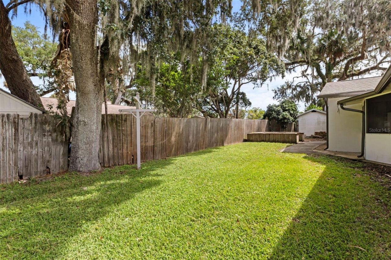 121 Oak Ridge Avenue, Edgewater, FL 32132 Photo