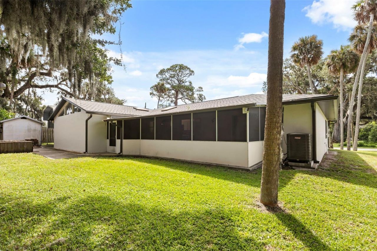 121 Oak Ridge Avenue, Edgewater, FL 32132 Photo