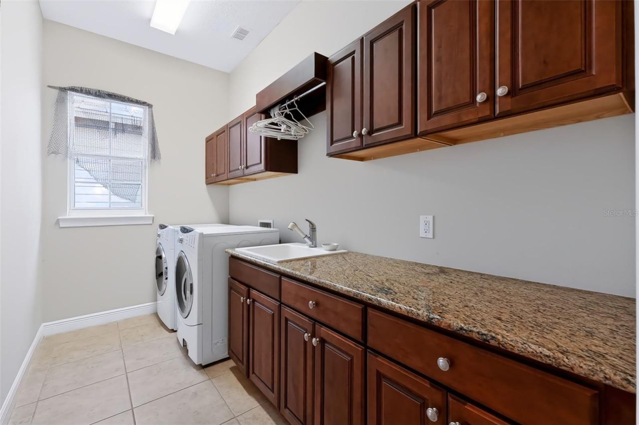 102 Wimbledon Court, Redington Shores, FL 33708 Photo