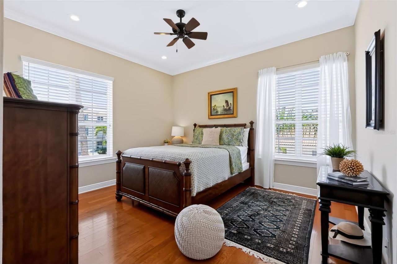 102 Wimbledon Court, Redington Shores, FL 33708 Photo
