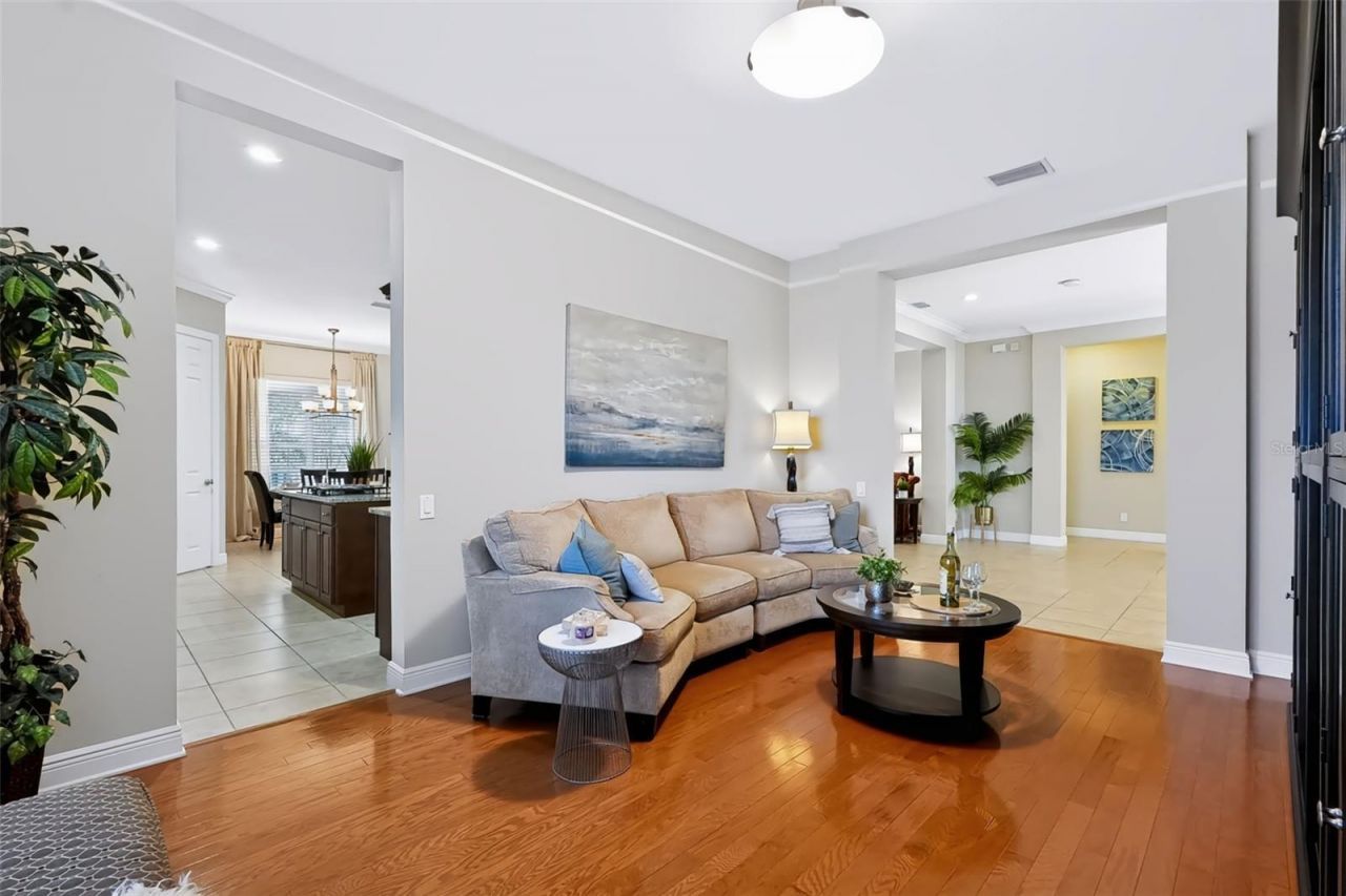 102 Wimbledon Court, Redington Shores, FL 33708 Photo