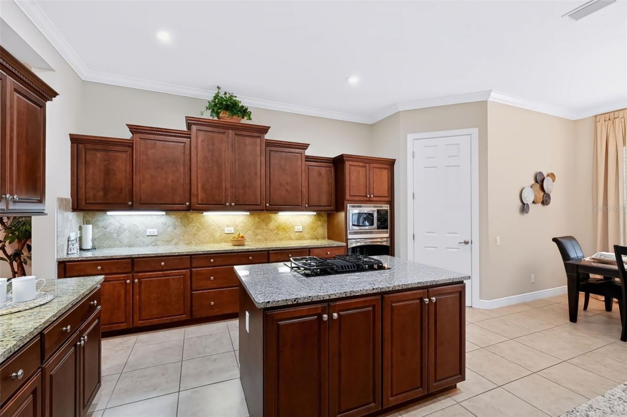 102 Wimbledon Court, Redington Shores, FL 33708 Photo