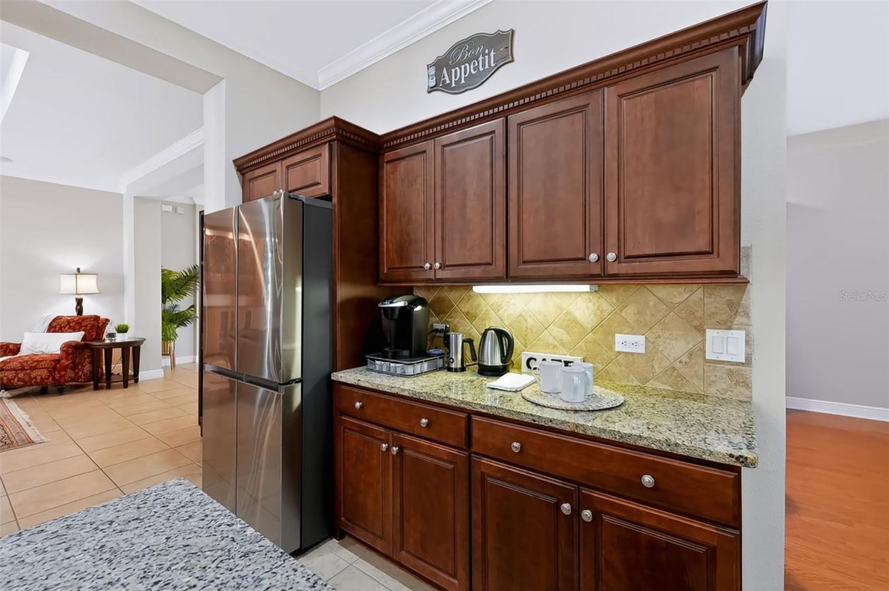 102 Wimbledon Court, Redington Shores, FL 33708 Photo