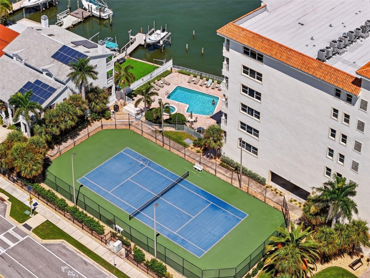 102 Wimbledon Court, Redington Shores, FL 33708 Photo