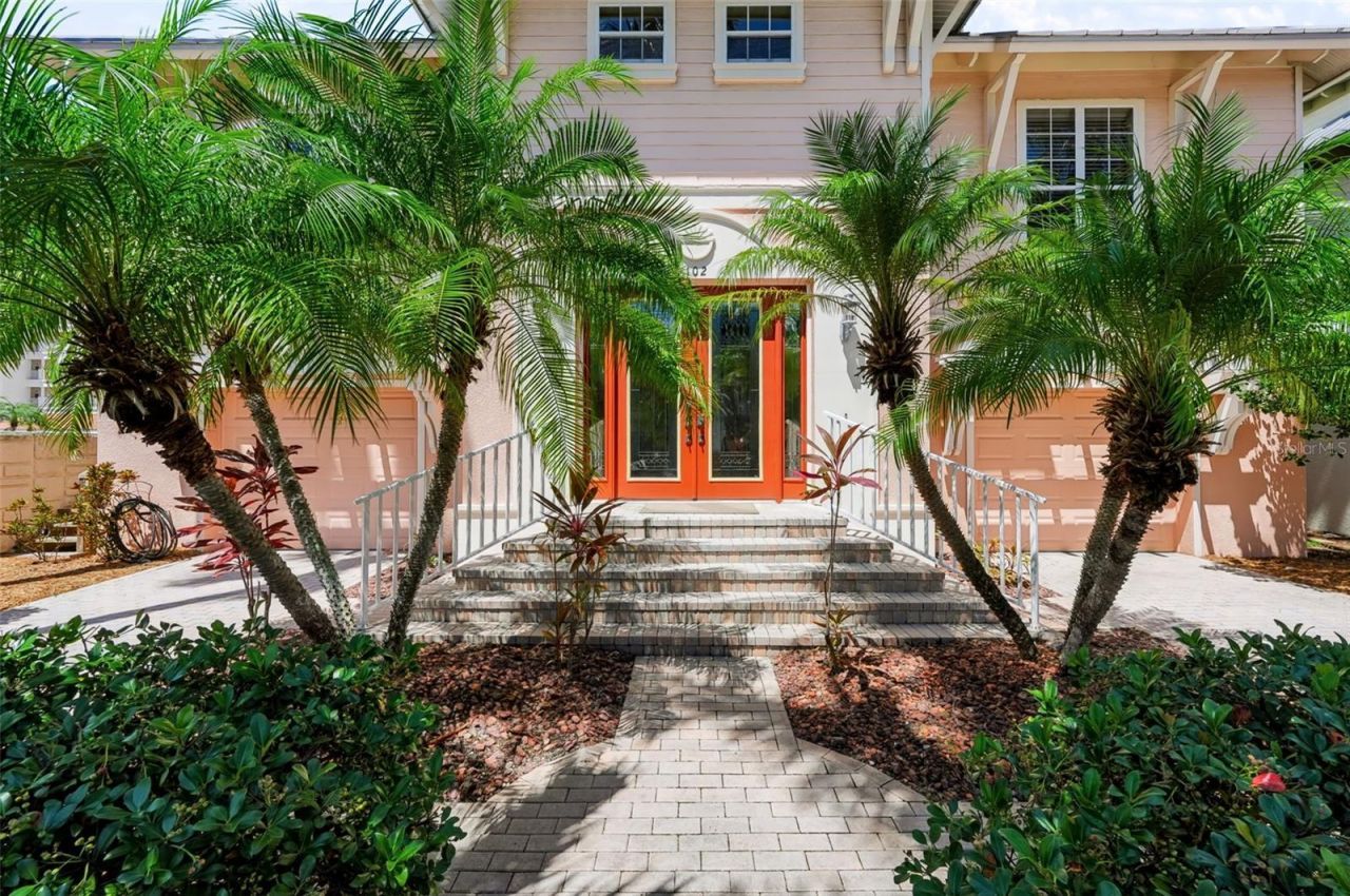 102 Wimbledon Court, Redington Shores, FL 33708 Photo