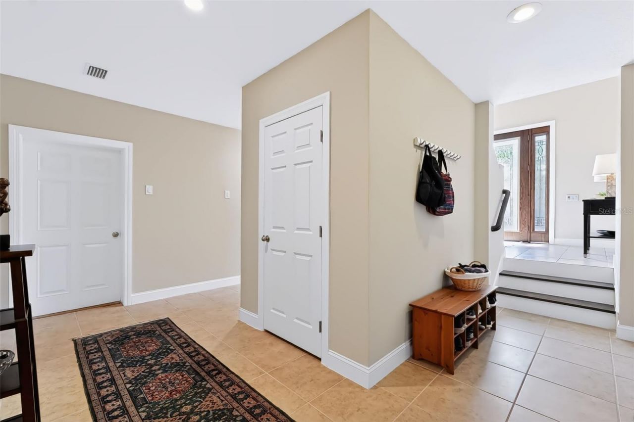 102 Wimbledon Court, Redington Shores, FL 33708 Photo