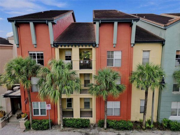2410 W AZEELE STREET, Unit 216, TAMPA, FL 33609