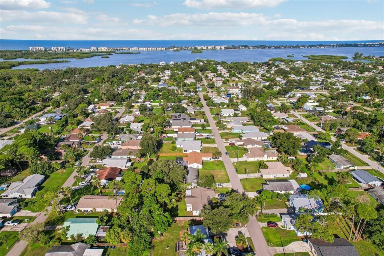 1848 Mova Street, Sarasota, FL 34231 Photo