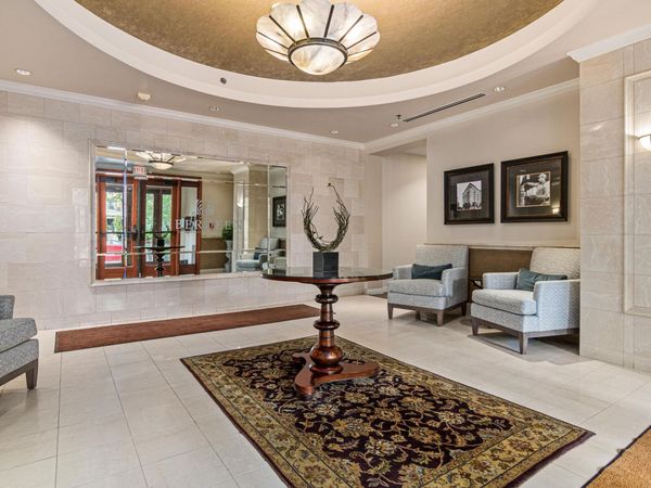 370 Marshall Avenue, Unit 401, Saint Paul, MN 55102