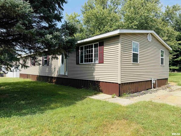 4511 W CRABTREE Court, Peoria, IL 61604