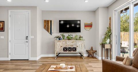 1940 Dark Horse Road, Unit   B, Reno, NV 89521 Photo