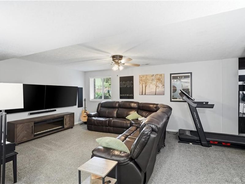 3258 Blue Springs Drive, Monroe, OH 45050 Photo 9