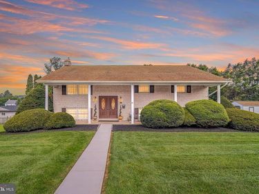 302 MAPLE STREET, WRIGHTSVILLE, PA 17368