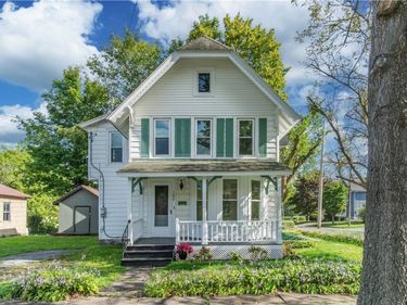 145 Union Street , Clayton, NY 13624