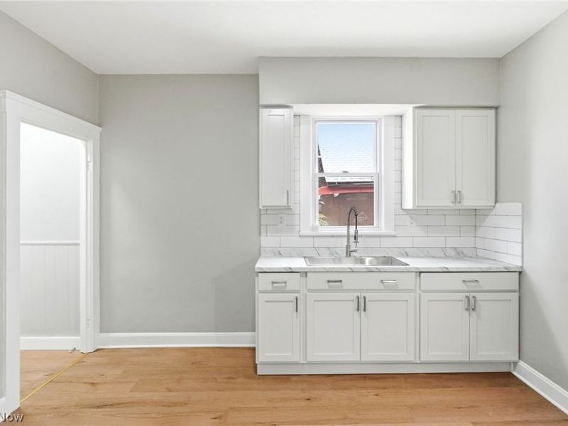 6511 Fullerton Avenue, Cleveland, OH 44105 Photo 16