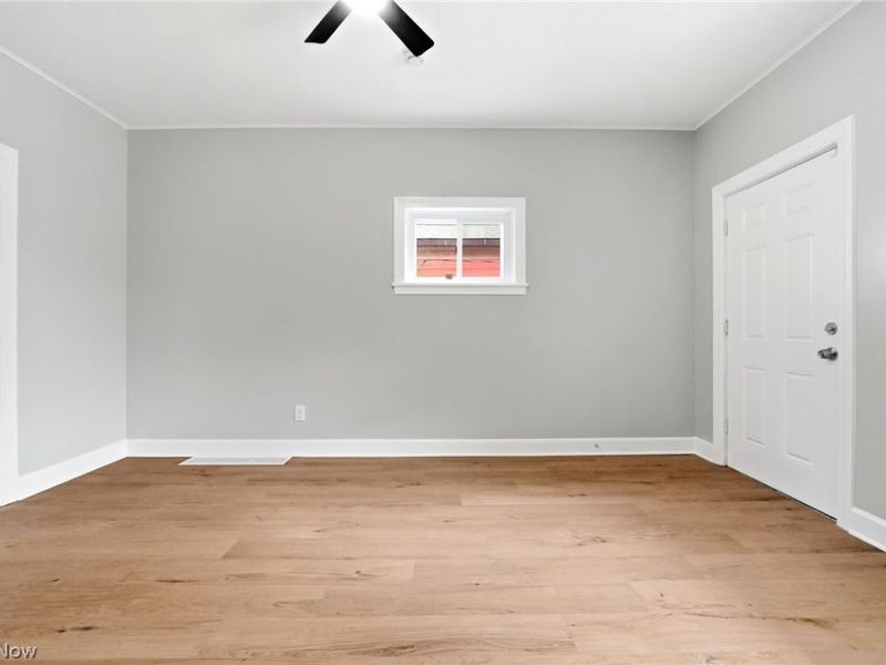 6511 Fullerton Avenue, Cleveland, OH 44105 Photo 24