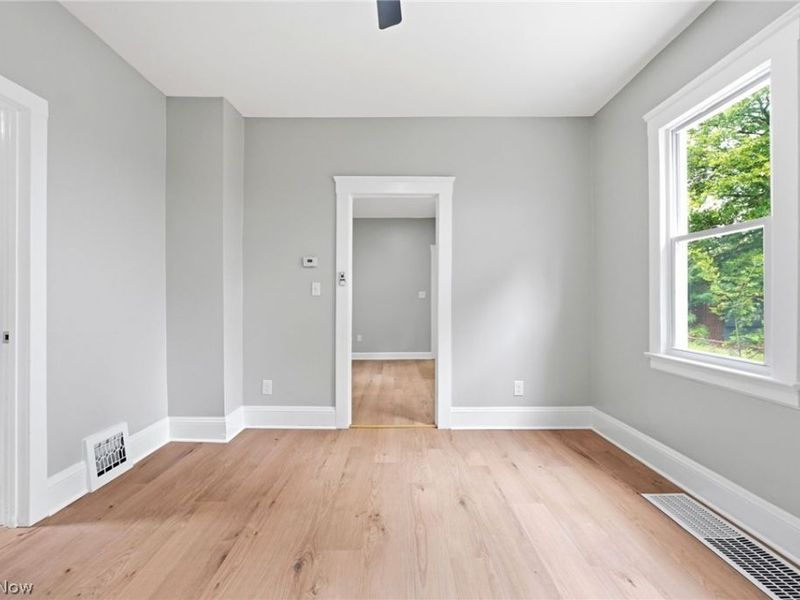 6511 Fullerton Avenue, Cleveland, OH 44105 Photo 25