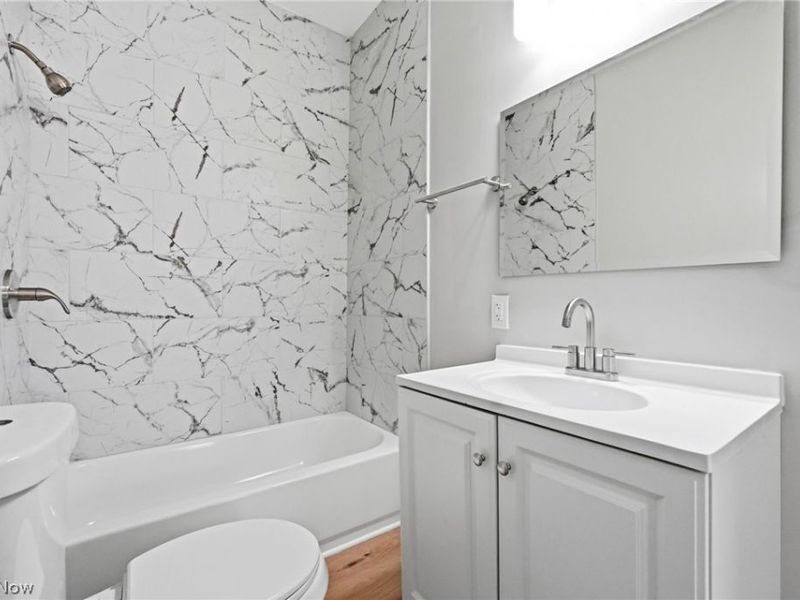 6511 Fullerton Avenue, Cleveland, OH 44105 Photo 27