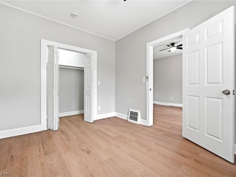 6511 Fullerton Avenue, Cleveland, OH 44105 Photo 39