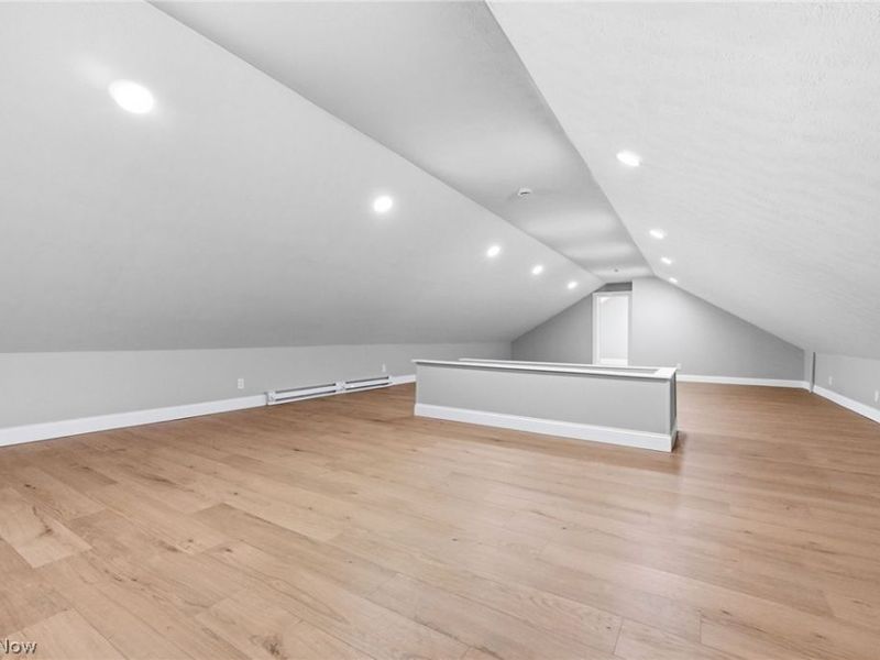 6511 Fullerton Avenue, Cleveland, OH 44105 Photo 46