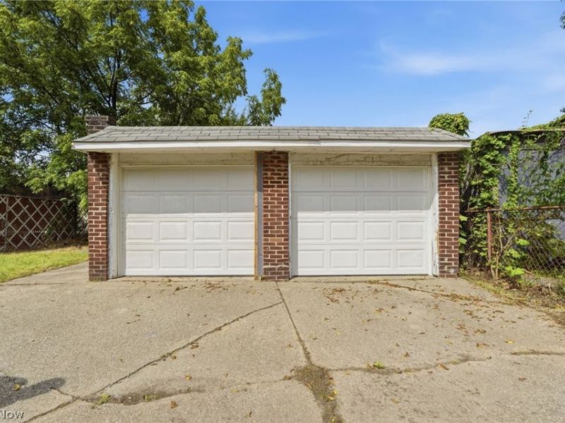 6511 Fullerton Avenue, Cleveland, OH 44105 Photo 8
